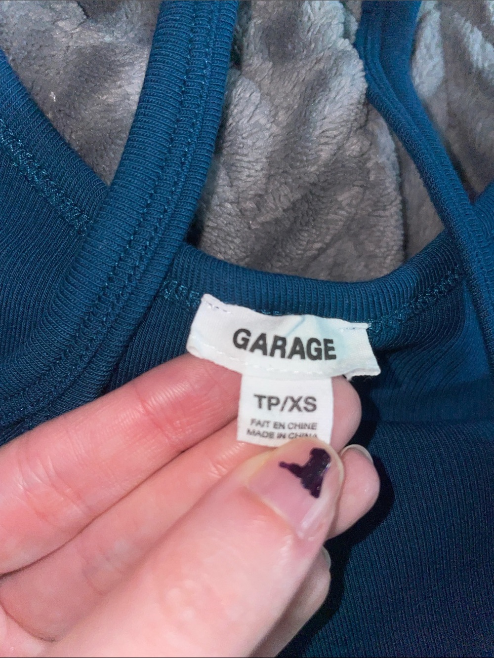GARAGE Cropped Tank - Picture 2 of 3